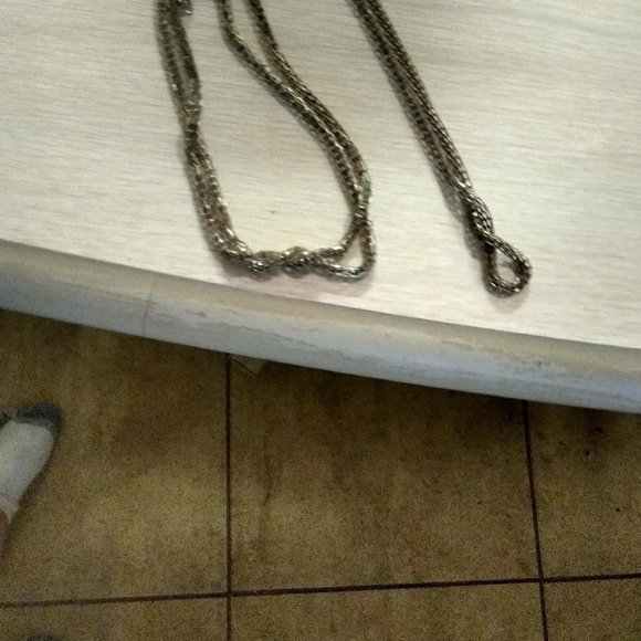 Stuff - Picture 3 of 5